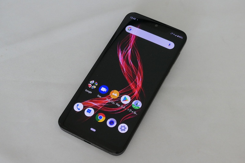 液晶のシャープがついに有機elスマホ Aquos Zeroに10万円の価値はあるか 日経クロステック Xtech 液晶のシャープがついに有機elスマホ Aquos Zeroに10万円の価値はあるか 日経クロステック Xtech