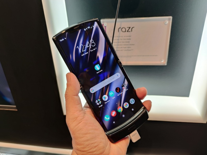 Ces で見つけた 日本で今すぐにでも発売してほしいスマホ5選 日経クロステック Xtech