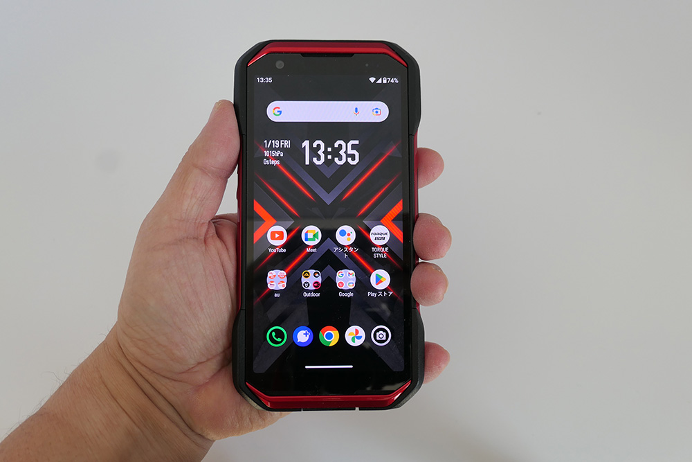 タフネススマホ タフネススマホ「TORQUE G06」、あえて普通のスマホとして評価した（2