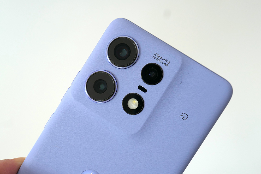 欠点がない「motorola edge 50s pro」、アドバンテージは125Wの急速