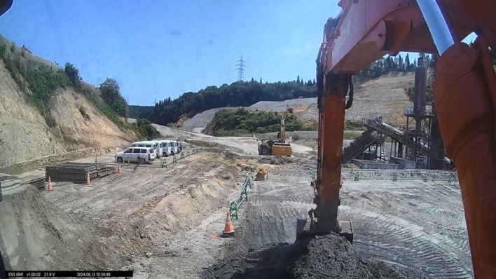 鹿島、AIがバックホーの作業内容を分類 待機時間減らし建機の配置見直し