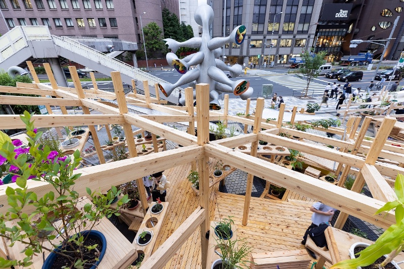 旧こどもの城前に 植木梁 のパビリオン 藤原徹平氏の育てるガーデン劇場 日経クロステック Xtech 旧こどもの城前に 植木梁 のパビリオン 藤原徹平氏の育てるガーデン劇場 日経クロステック Xtech