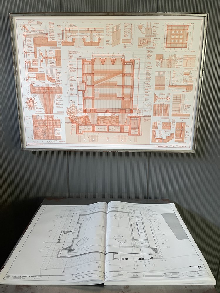 1階に展示していた設計図面（写真：日経アーキテクチュア）