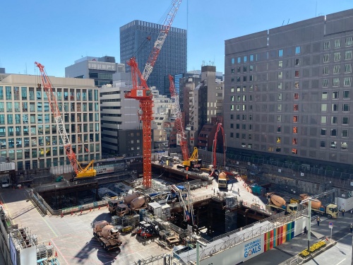 TODAビルの建設状況1。22年10月下旬時点(写真:戸田建設)