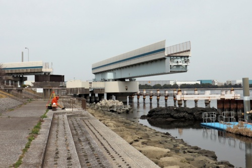 1998年から運用を停止している羽田可動橋(写真:日経クロステック)