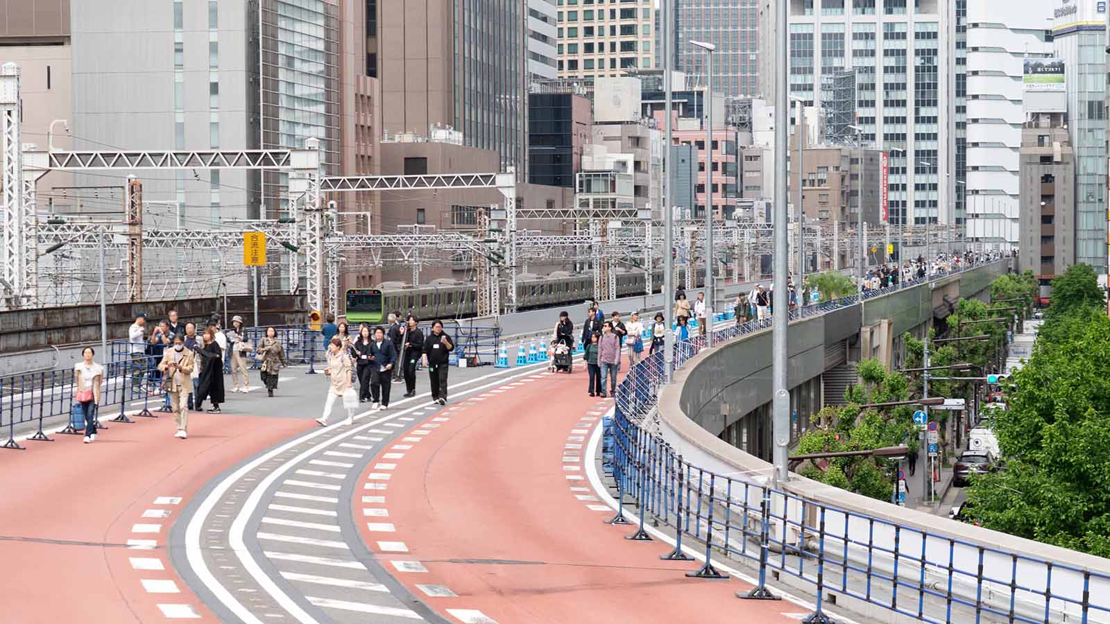 銀座を囲む歩行者空間、未来の姿を体感　KK線廃止から1年たち技術検証進む