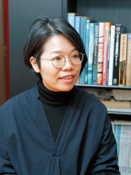 伊藤 教子｜Noriko Ito　首都大学東京大学院都市環境科学研究科建築学域博士課程修了。設備設計一級建築士。現在はZO設計室取締役、室長。多種多様な建築の環境設計・設備設計を手掛ける。共著で「設備設計スタンダード図集」（オーム社）、「クリマデザイン：新しい環境文化のかたち」（鹿島出版会）などがある