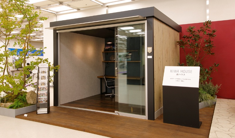 在宅勤務などで使える 庭に設置可能な 離れ 日経クロステック Xtech 在宅勤務などで使える 庭に設置可能な 離れ 日経クロステック Xtech