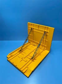 地面に置いて開くだけで簡単に組み立てられる(資料:古河電気工業)