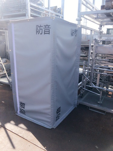 簡単に自立し1人で設置できる防音パネル | 日経クロステック（xTECH）