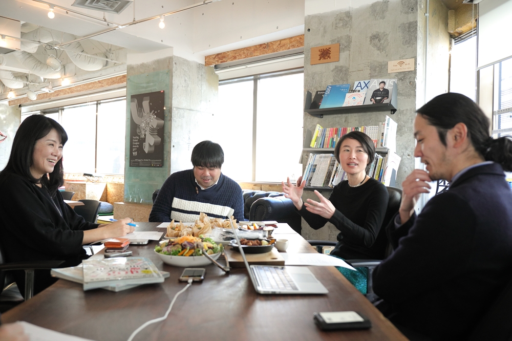 左から、保井美樹、中川悠介、林千晶、藤村龍至の各氏（撮影：澤田 聖司）