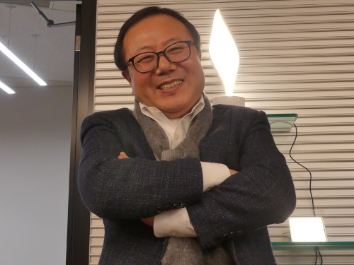 図1　LG Display Vice President Head of OLED Lighting Business DivisionのSungSoo Park氏