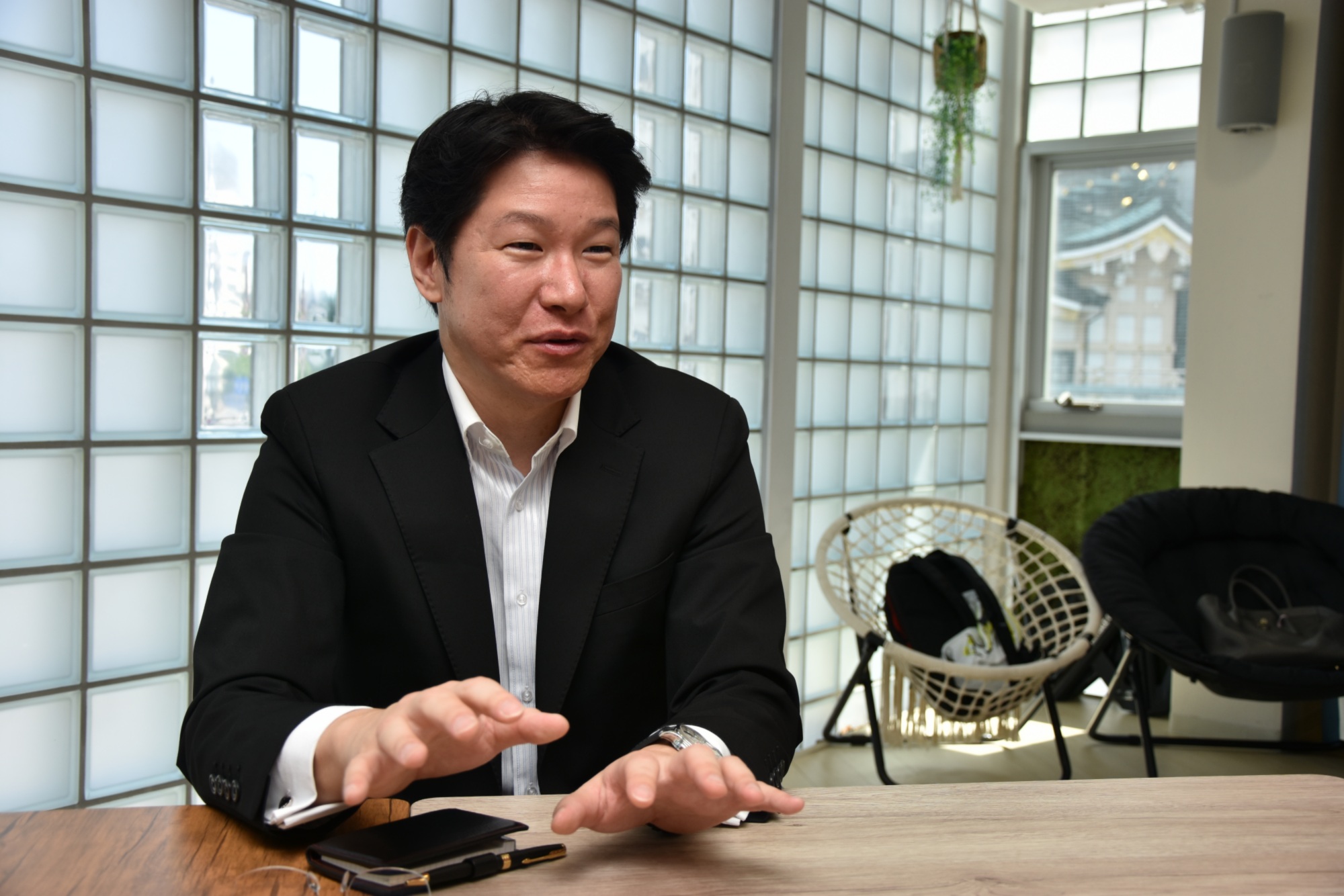軽商用EVは優先順位の一番下」、EVスタートアップ代表に聞く | 日経