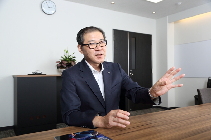 冨山道雄氏