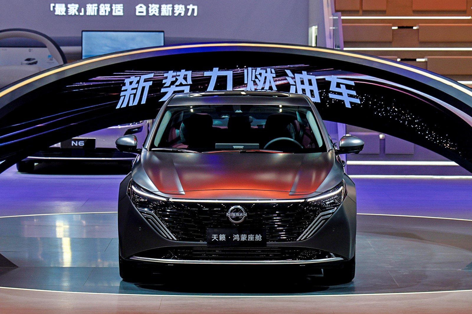 日産・アウディがファーウェイ採用、距離置く吉利 中国エンジン車が