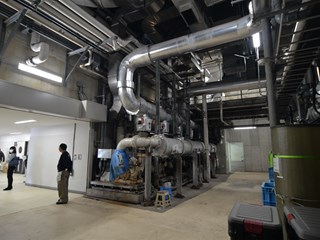 葛西臨海水族園の“舞台裏”を取材、現場はメンテナンスに疲弊