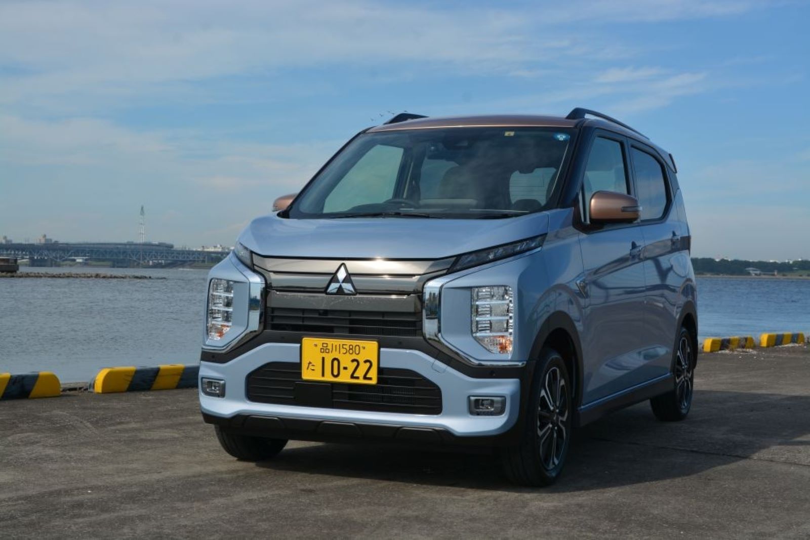 三菱「eKクロスEV」