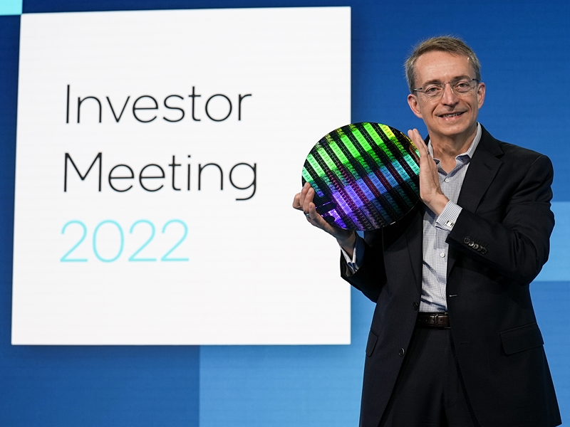 一人負けIntelが狙う4年後2桁成長　PC伸びず、メタバースに張る