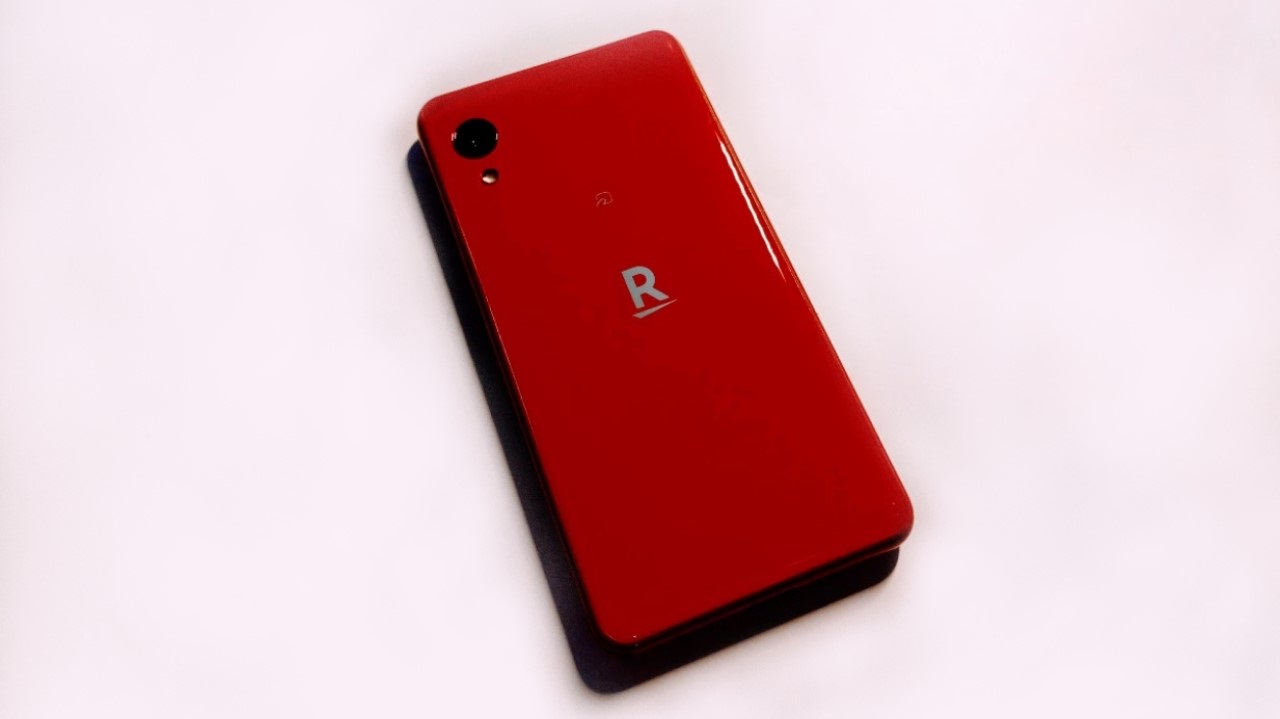 渦中の楽天モバイル「Rakuten Mini」、本体交換手続きに覚えた違和感 渦中の楽天モバイル「Rakuten Mini」、本体交換手続きに覚えた違和感
