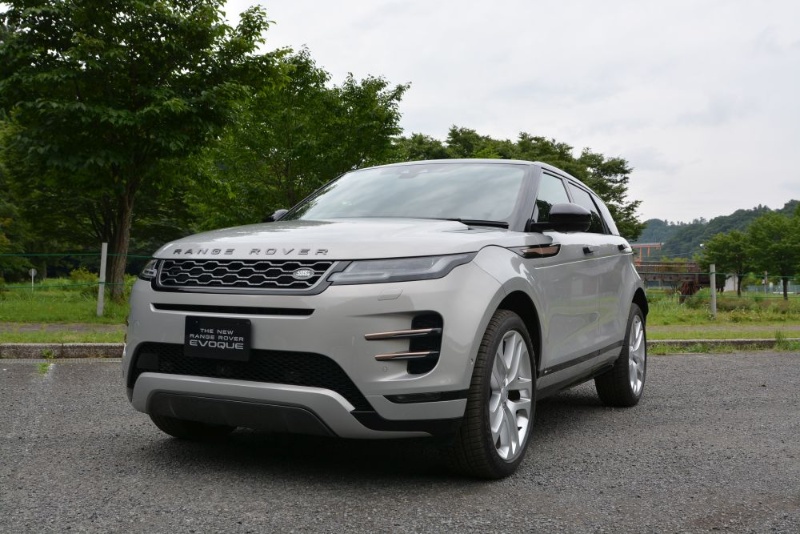 車体の下の様子が分かる ランドローバーの世界初技術を体験 日経クロステック Xtech 車体の下の様子が分かる ランドローバーの世界初技術を体験 日経クロステック Xtech