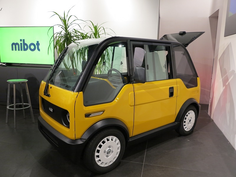 トヨタが生産終了した超小型EV、「軽」に続く生活の足になれるか