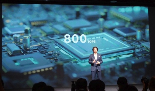 車載SoCについて発表するソニー・ホンダモビリティ社長兼COO(最高執行責任者)の川西泉氏