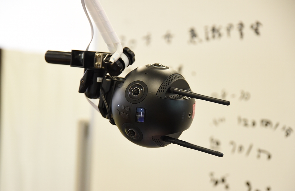図3　中国Shenzhen Arashi Vision（シンセン・アラシ・ビジョン）の「Insta360 Pro2」