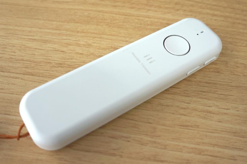 女の子声の音声翻訳機 Ili 海外取材でおじさん記者が使ってみた 日経クロステック Xtech