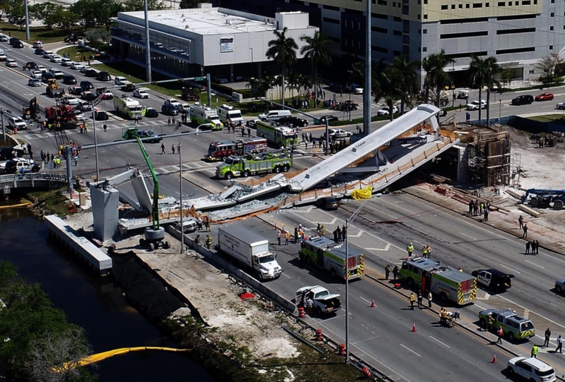 6人死亡の ニセ斜張橋 米国歩道橋はpc鋼材の緊張中に崩落 日経クロステック Xtech 6人死亡の ニセ斜張橋 米国歩道橋はpc鋼材の緊張中に崩落 日経クロステック Xtech