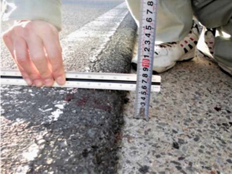 5cmの段差放置し自転車転倒 県が130万円賠償 日経クロステック Xtech 5cmの段差放置し自転車転倒 県が130万円賠償 日経クロステック Xtech