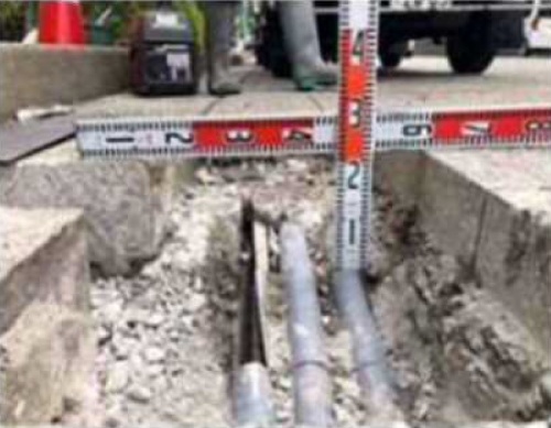鹿島道路が切断した埋設管（写真：国土交通省北陸地方整備局）