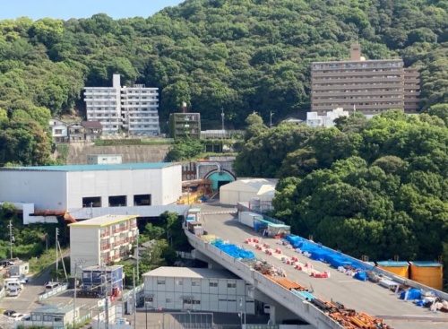 JR広島駅の北側に位置するシールドトンネル工事の起点付近の様子。2022年5月末時点(写真:広島高速道路公社)