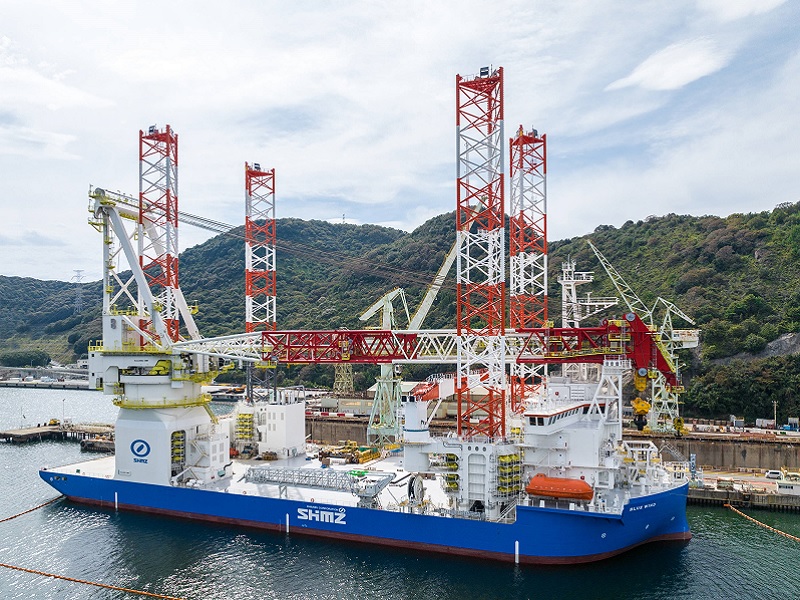 清水建設が約500億円で発注した自航式SEP船「BLUE WIND」を引き取り