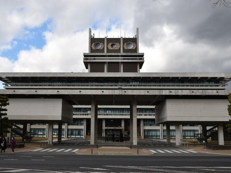 奈良県で維新の新知事が公共事業を多数中止