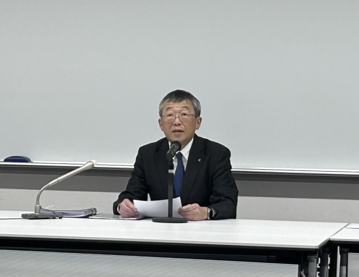 ID＆EHDの買収を発表した東京海上HDの岡田健司専務（写真：日経クロステック）