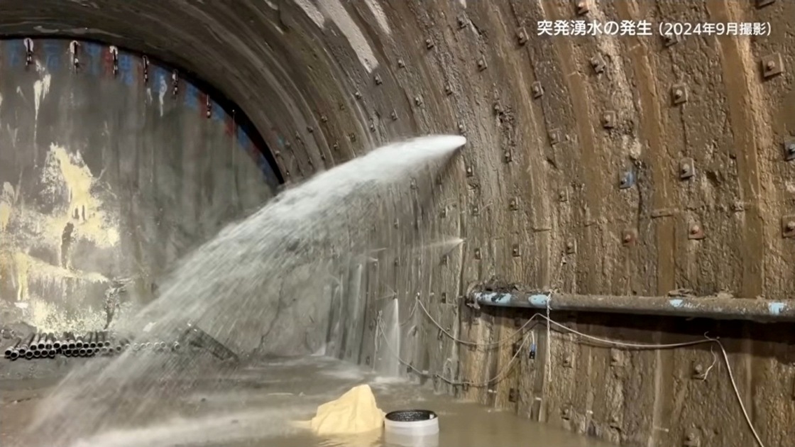 新東名の全線開通またもや延期　トンネル工事で湧水激化、2028年度以降に