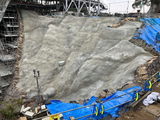 復旧目指す熊本城「宇土櫓」 石垣が解体工事で一部崩落、工期延長 | 日経クロステック(xTECH)