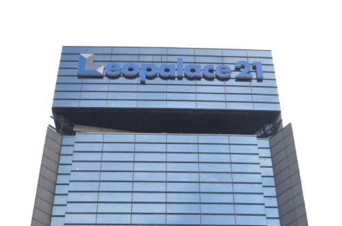 レオパレス21の本社(写真:日経アーキテクチュア)