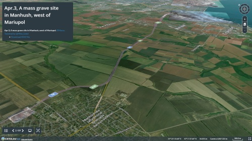 ウクライナ衛星画像マップより。1つ上に掲載している画像のビューからCesiumのナビゲート機能で視点と角度を変えてみると、集団墓地（画面左下）とマリウポリ港湾部（同右上）の位置関係が分かる（資料：Satellite Images Map of Ukraine）