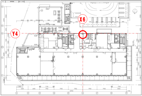 施工不良が発覚したJR横手駅東口の再開発ビルの2階平面図。問題の柱の位置を赤丸で示している(出所:横手駅東口第二地区市街地再開発組合)