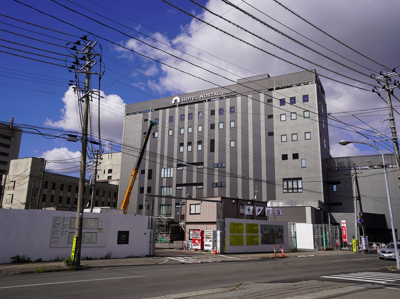 施工不良の隠蔽が発覚したJR横手駅東口の再開発ビル（写真：日経クロステック）