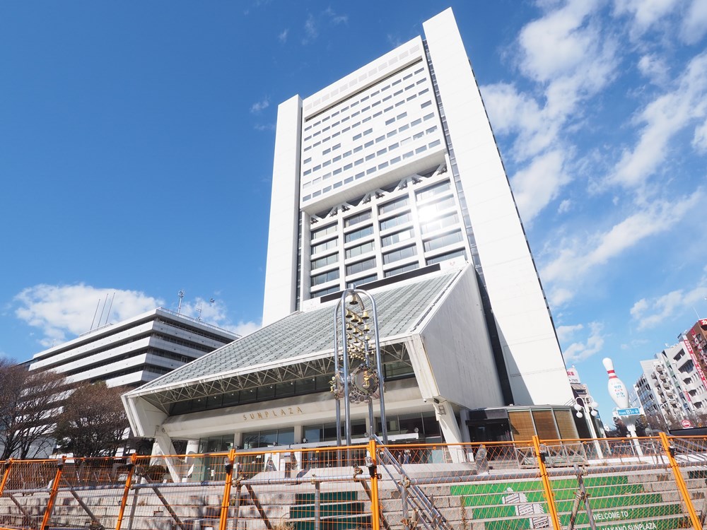 中野サンプラザ額縁つき