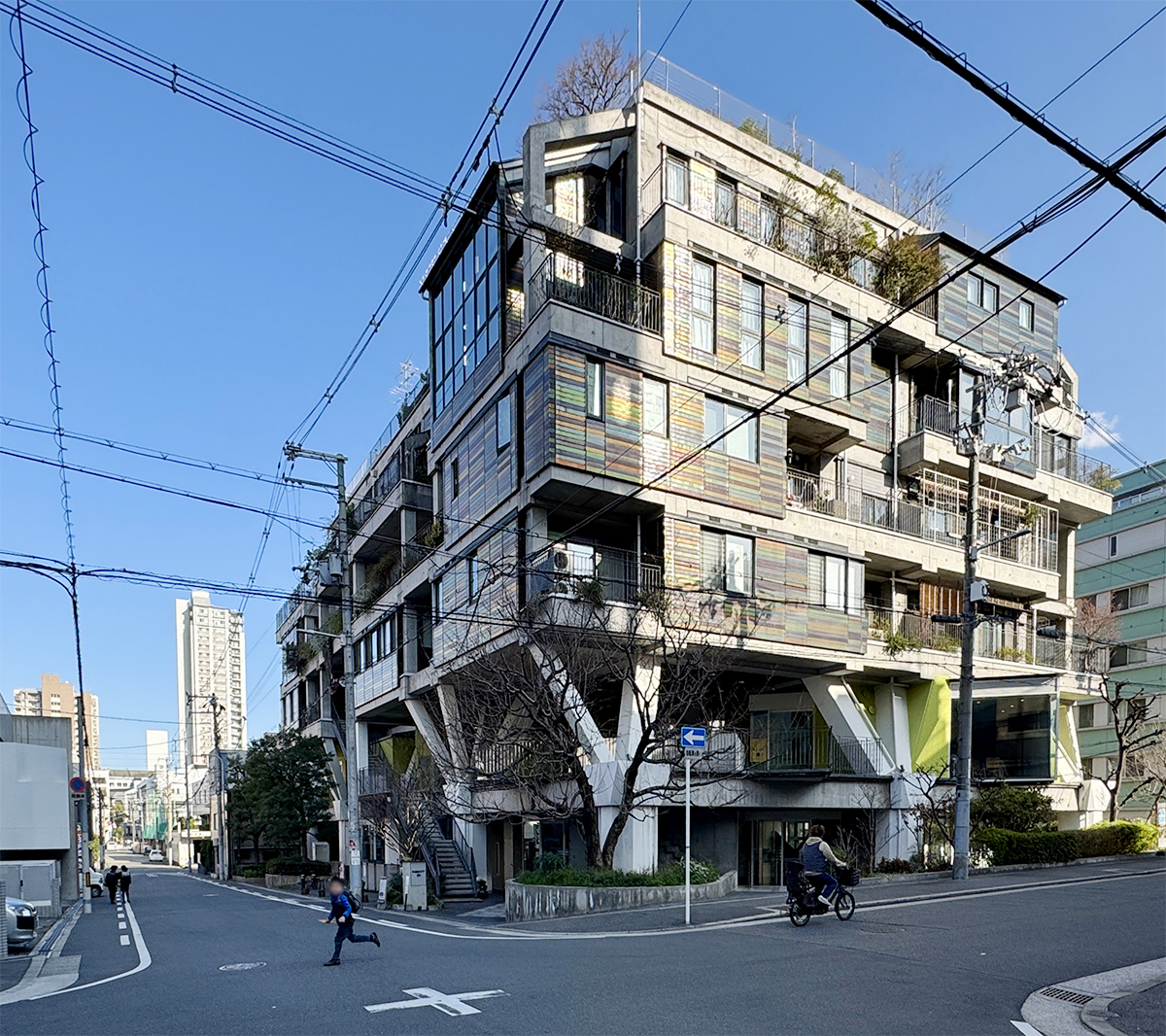 大阪ガスの実験住宅をサーキュラー改修、既存の壁や床を「回収」し丸々