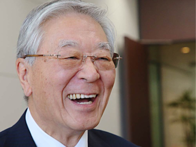 日立が社長交代 後任は副社長の小島氏 日経クロステック Xtech