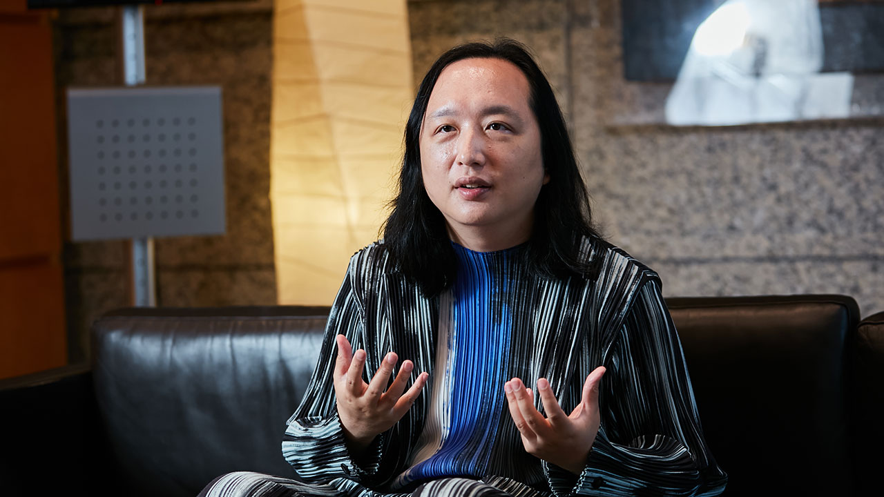 オードリー・タンが警鐘　AIを「親友」にしてはいけない