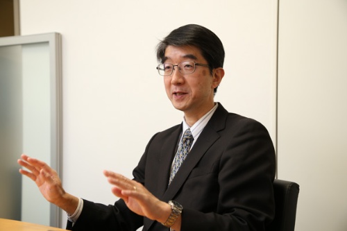 本田技術研究所 四輪R&Dセンター統合制御開発室の杉本洋一上席研究員(写真、陶山勉、以下同)