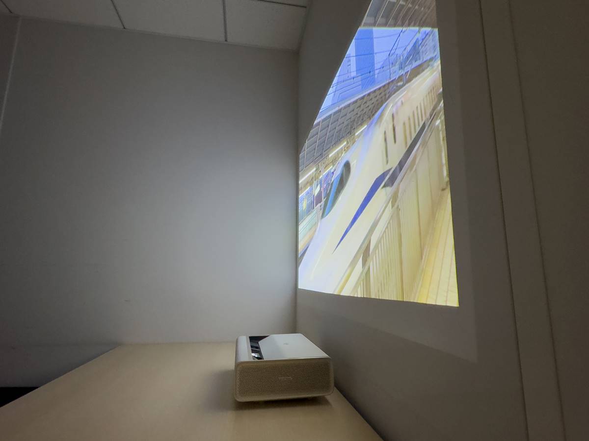 グレー プロジェクター 本体 楽天市場】【12/25限定2人に1人最大100%P】在庫あり 大画面