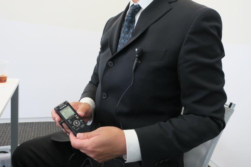 Icレコーダーの 定位置 はどこ プロが教える大会議の録音テク 5ページ目 日経クロステック Xtech Icレコーダーの 定位置 はどこ プロが教える大会議の録音テク 5ページ目 日経クロステック Xtech