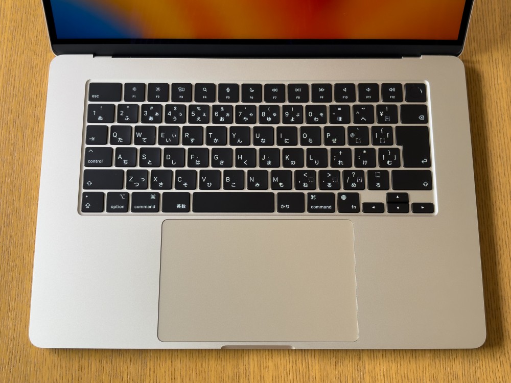 美品 MacBook Air 13インチ Adobe＋Windows＋Office。 - ノートパソコン