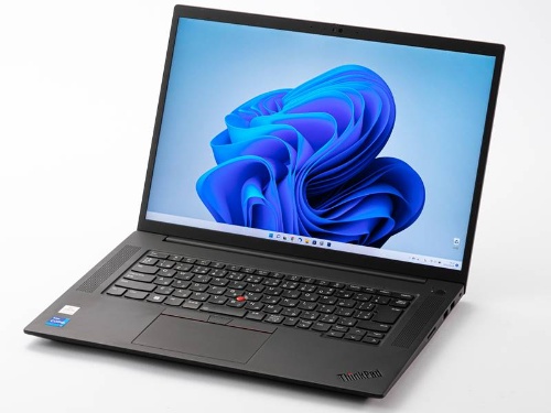 ThinkPad X1 Extreme Gen 5は高性能ながら2kgを切る重さだ。2022年8月末に注文したところ3週間後の9月中旬に到着した。購入時の価格は30万7658円（税込み）